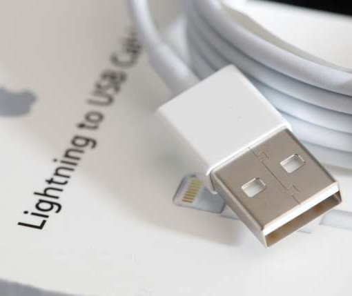 data_cable_USB_Cable_for_Apple_iPhone_5_copy_lightning